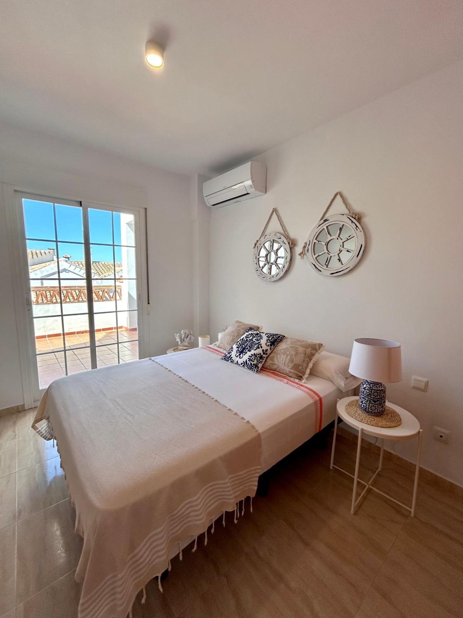 Apartamentos Pacifico Nerja Εξωτερικό φωτογραφία